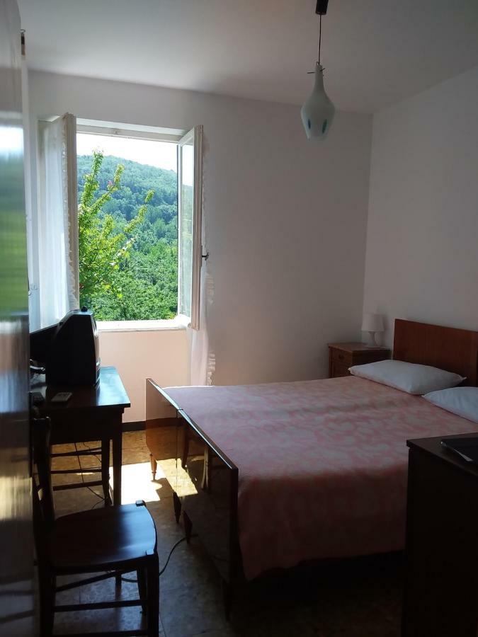 Albergo Delfino San Pietro d'Olba 部屋 写真